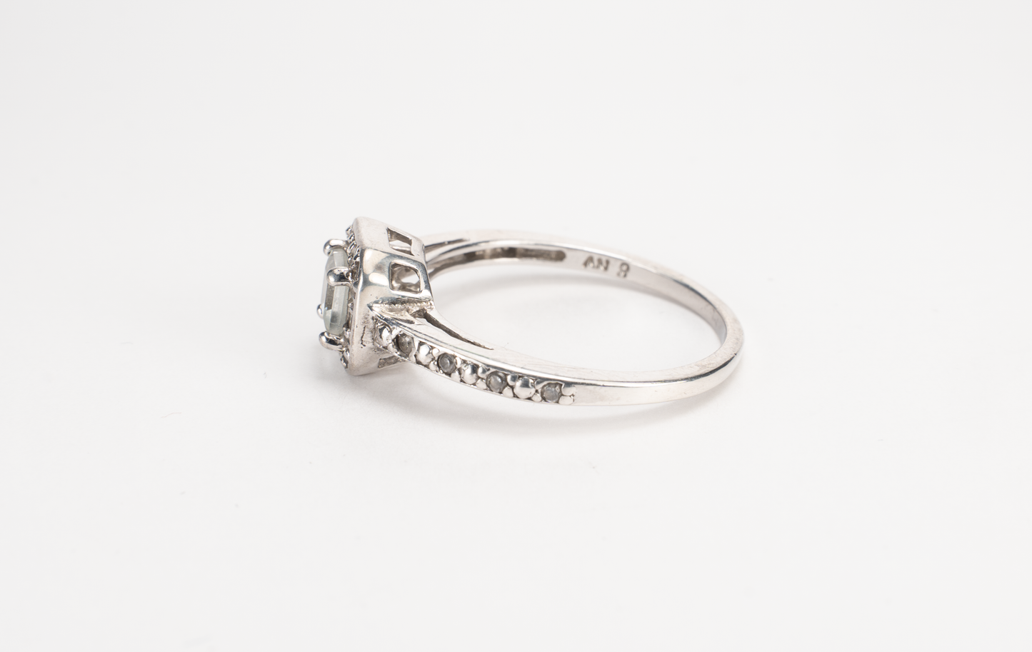Zirconia Square